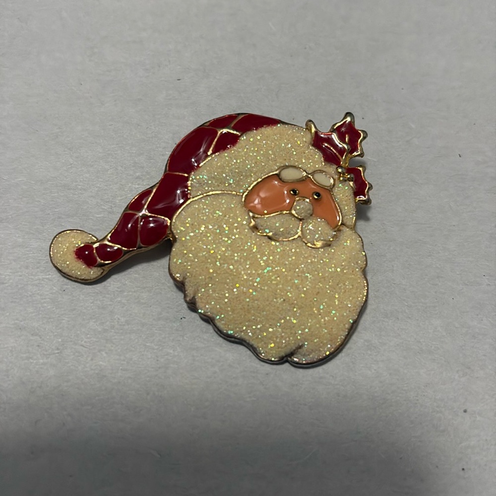 Vintage Santa brooch pin